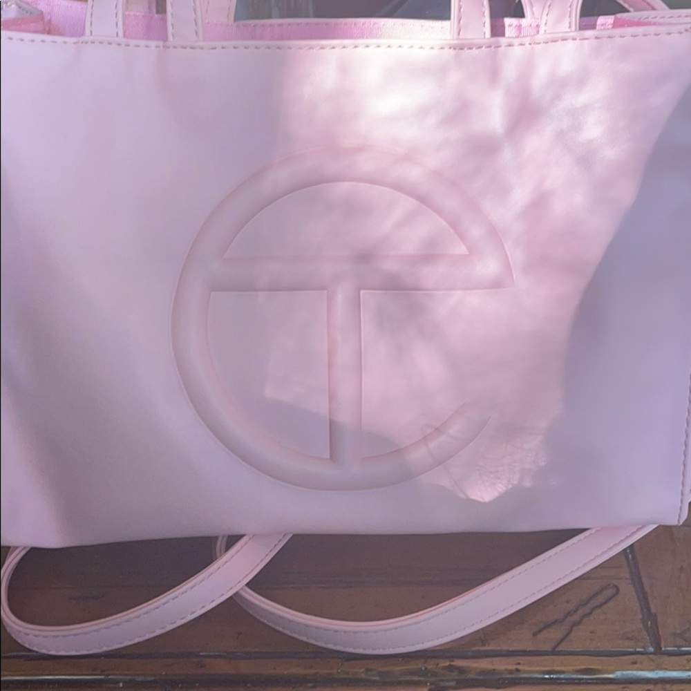 Pink medium telfar bag